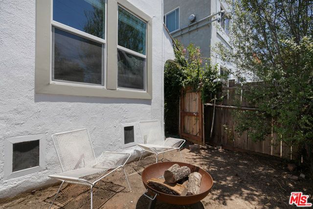 4437 Lockwood Avenue, Los Angeles, CA 90029