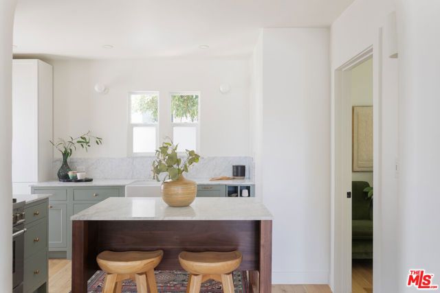4437 Lockwood Avenue, Los Angeles, CA 90029