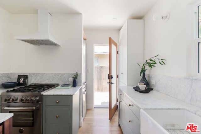 4437 Lockwood Avenue, Los Angeles, CA 90029