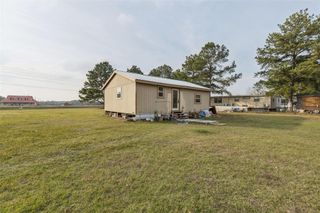25 Pine Prairie School Road, Huntsville, TX 77320