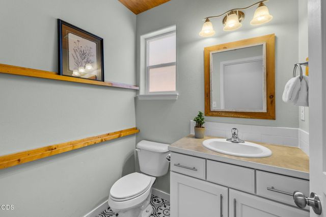 20345 SE Elaine Lane, Bend, OR 97702