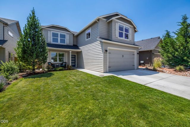 20345 SE Elaine Lane, Bend, OR 97702