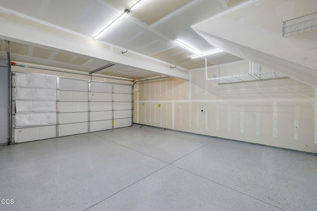 20345 SE Elaine Lane, Bend, OR 97702