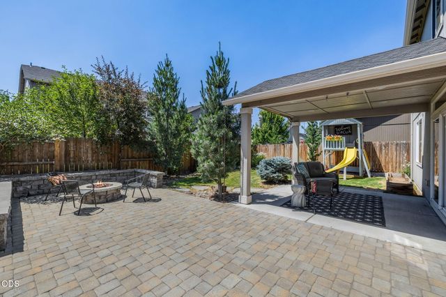 20345 SE Elaine Lane, Bend, OR 97702