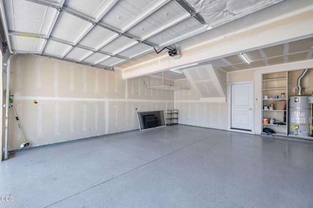 20345 SE Elaine Lane, Bend, OR 97702