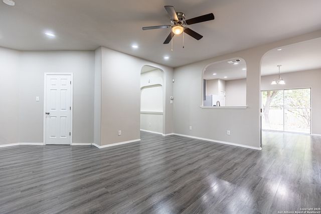 6106 BRISCOE LEAF, San Antonio, TX 78253