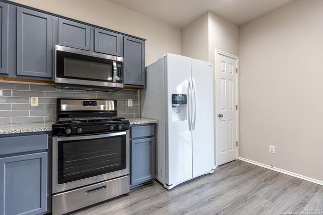 6106 BRISCOE LEAF, San Antonio, TX 78253