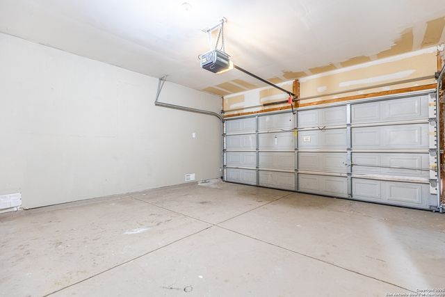 6106 BRISCOE LEAF, San Antonio, TX 78253