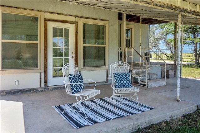 25701 Newton Road, Canyon, TX 79015