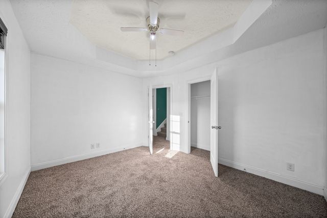 1132 Meachem Dr, Clarksville, TN 37042