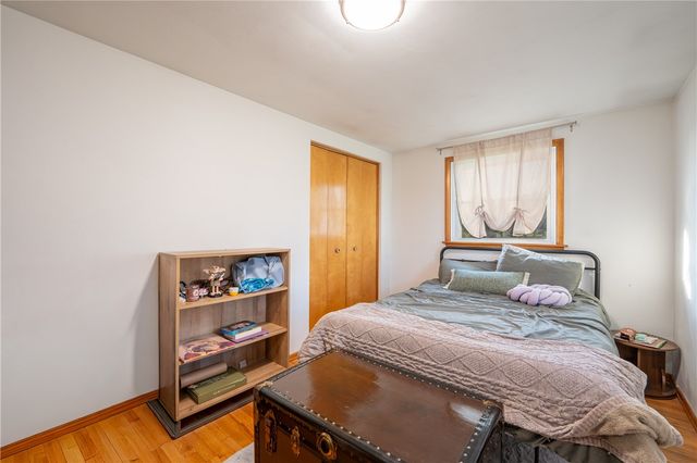76 Lightcap Rd, Unity Twp, PA 15650