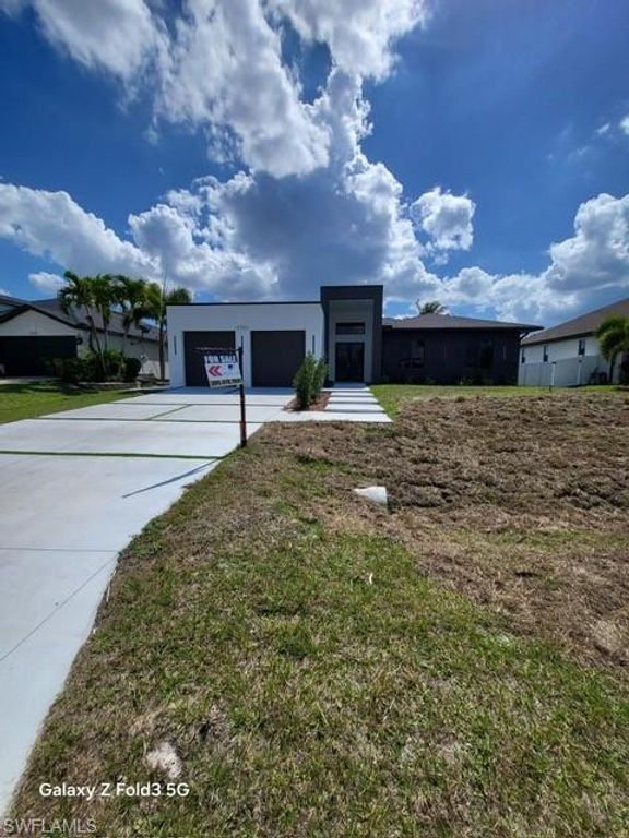 Image 42 of property listing at 2700 Embers TER, Cape Coral, FL 33991