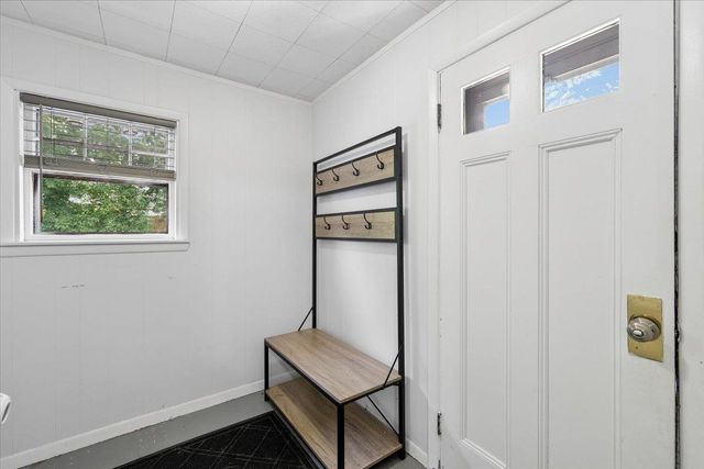 979 Union Street, Manchester, NH 03104