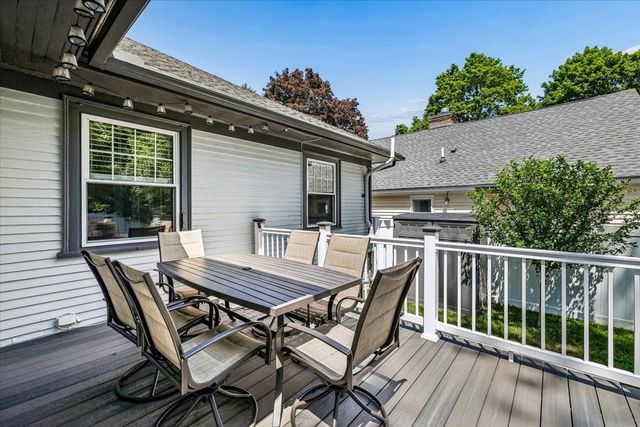 979 Union Street, Manchester, NH 03104