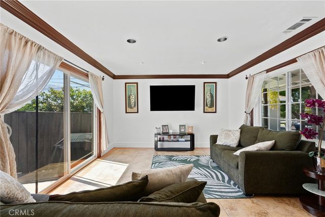 10918 Marklein Avenue, San Fernando, CA 91345
