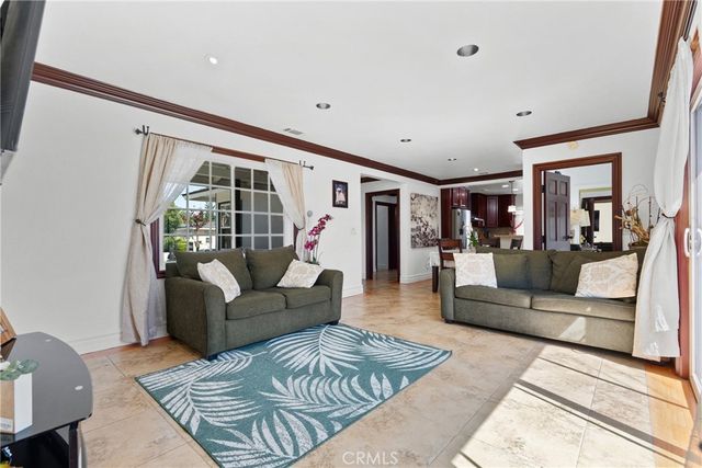 10918 Marklein Avenue, San Fernando, CA 91345