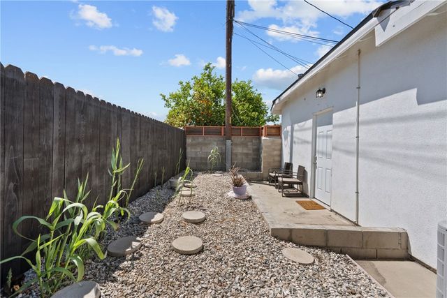 10918 Marklein Avenue, San Fernando, CA 91345