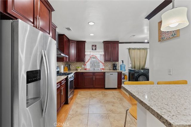 10918 Marklein Avenue, San Fernando, CA 91345