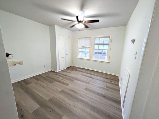 704 E 22nd Street, Houston, TX 77008