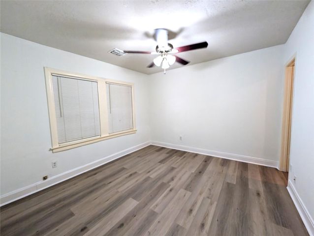 704 E 22nd Street, Houston, TX 77008