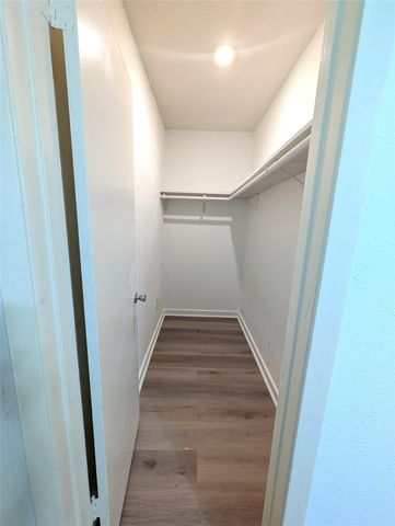 704 E 22nd Street, Houston, TX 77008