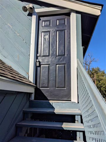 704 E 22nd Street, Houston, TX 77008