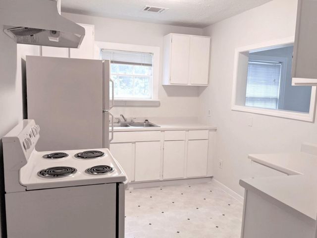 704 E 22nd Street, Houston, TX 77008