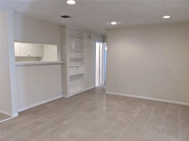 704 E 22nd Street, Houston, TX 77008