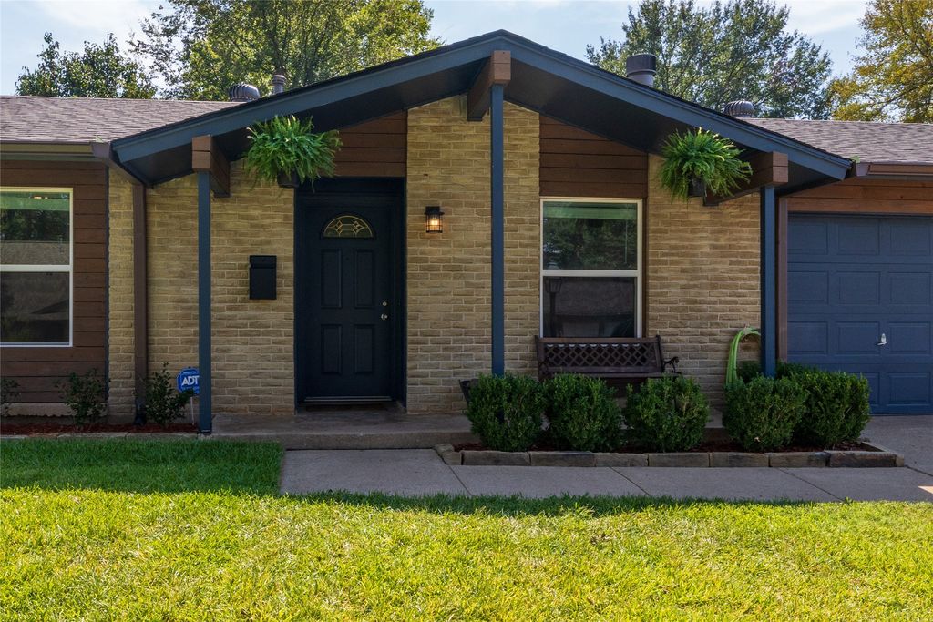 713 Shelmar Drive, Euless, TX 76039 — photo 5