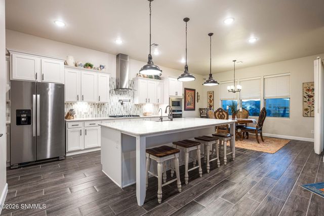 7517 Sussex Court, Las Cruces, NM 88007