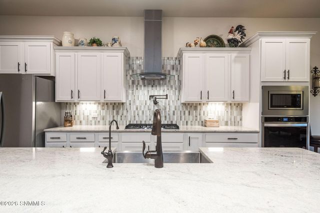 7517 Sussex Court, Las Cruces, NM 88007