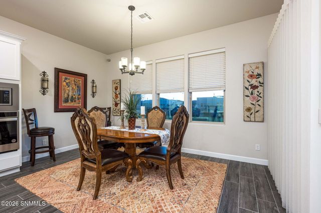 7517 Sussex Court, Las Cruces, NM 88007