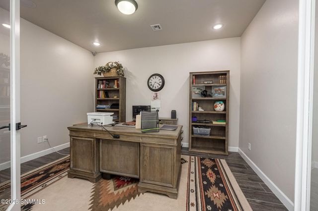 7517 Sussex Court, Las Cruces, NM 88007