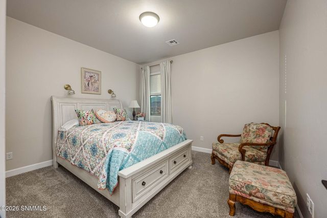 7517 Sussex Court, Las Cruces, NM 88007