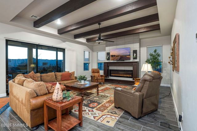 7517 Sussex Court, Las Cruces, NM 88007