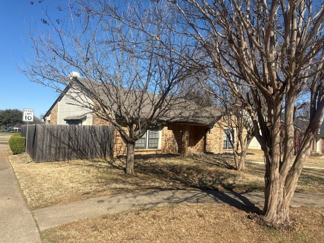 3024 Yorkshire Court, Flower Mound, TX 75028