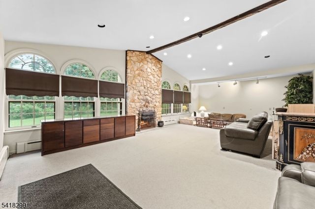 238 Elmwynd Dr, City Of Orange Twp., NJ 07050