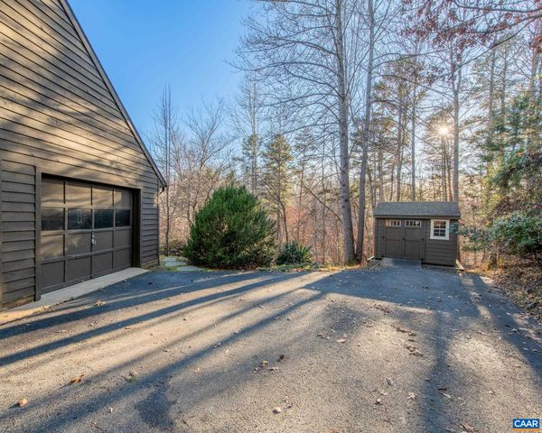 1381 GRISTMILL DR, Charlottesville, VA 22902