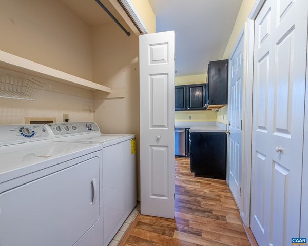 1381 GRISTMILL DR, Charlottesville, VA 22902