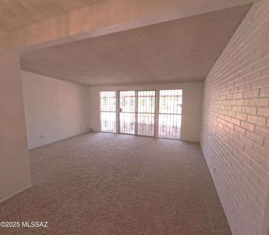 6509 E 39th Street, Tucson, AZ 85730