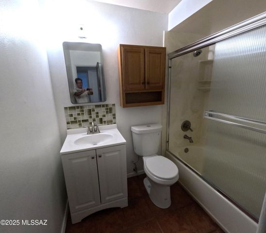 6509 E 39th Street, Tucson, AZ 85730