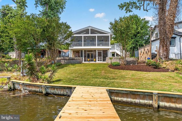 40 JOHNSON RD, Pasadena, MD 21122