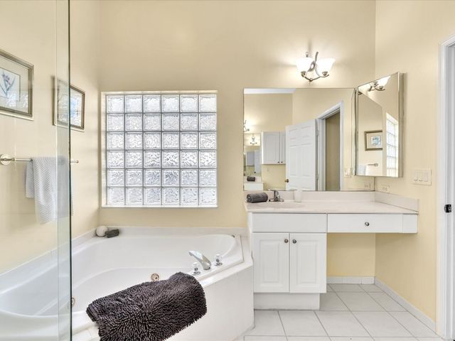 4194 Bluff Harbor Way, Wellington, FL 33449