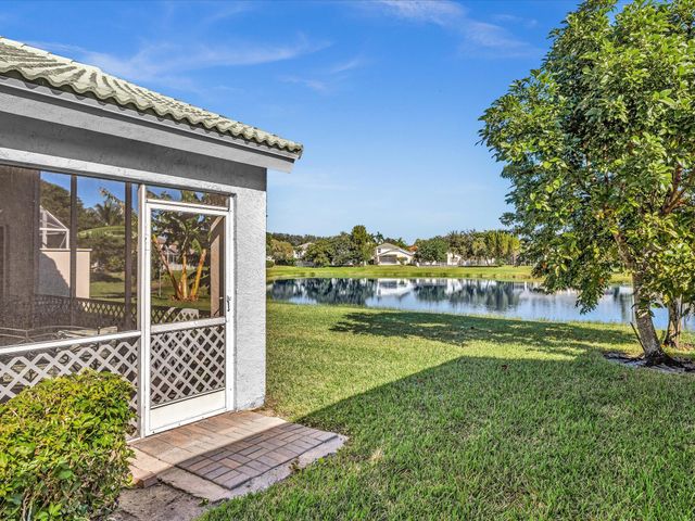 4194 Bluff Harbor Way, Wellington, FL 33449