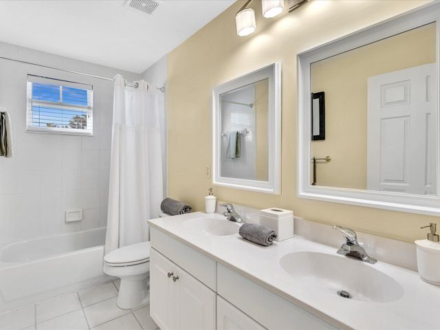 4194 Bluff Harbor Way, Wellington, FL 33449