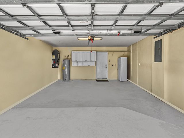 4194 Bluff Harbor Way, Wellington, FL 33449