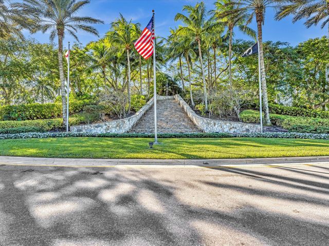 4194 Bluff Harbor Way, Wellington, FL 33449