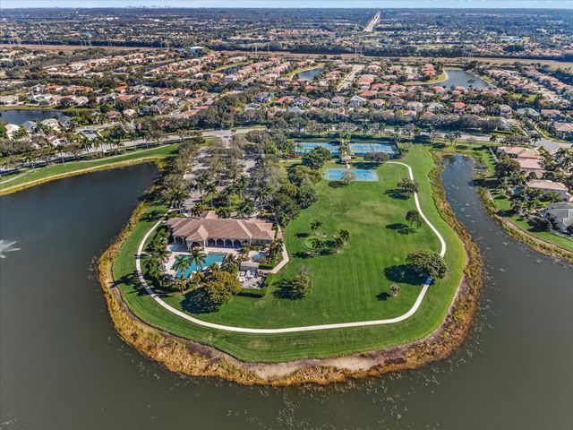 4194 Bluff Harbor Way, Wellington, FL 33449
