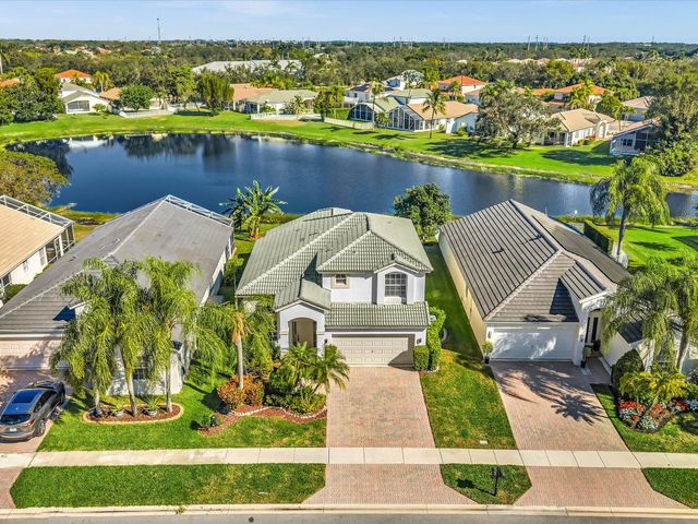 4194 Bluff Harbor Way, Wellington, FL 33449