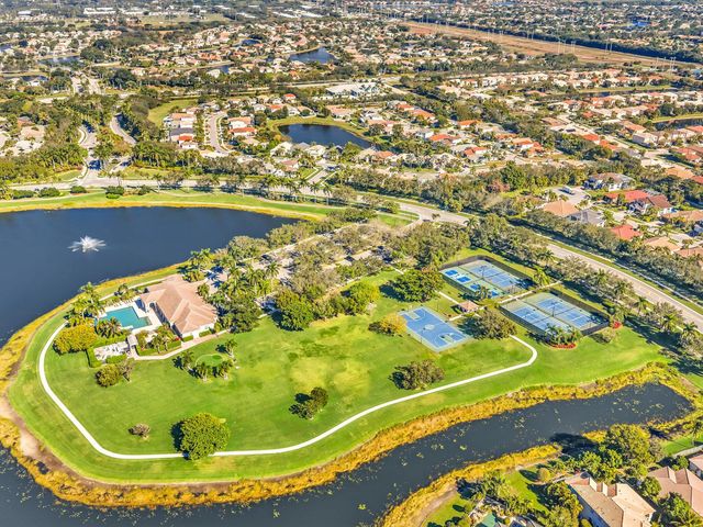 4194 Bluff Harbor Way, Wellington, FL 33449